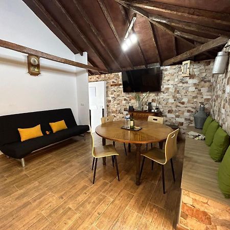 Tradicional Casa Canaria Con Piscina Y Vistas Al Teide 伊科德·德·洛斯·维诺斯 外观 照片