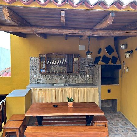 Tradicional Casa Canaria Con Piscina Y Vistas Al Teide 伊科德·德·洛斯·维诺斯 外观 照片