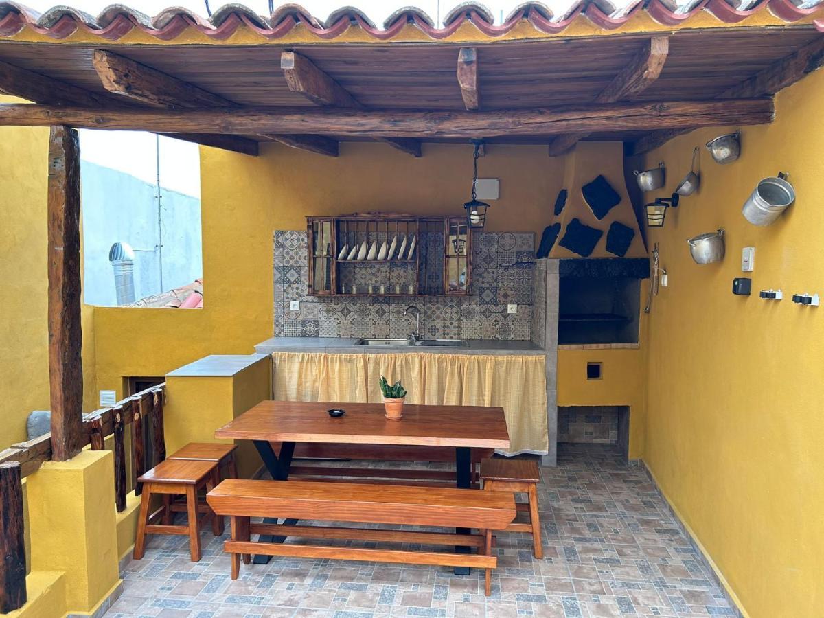 Tradicional Casa Canaria Con Piscina Y Vistas Al Teide 伊科德·德·洛斯·维诺斯 外观 照片