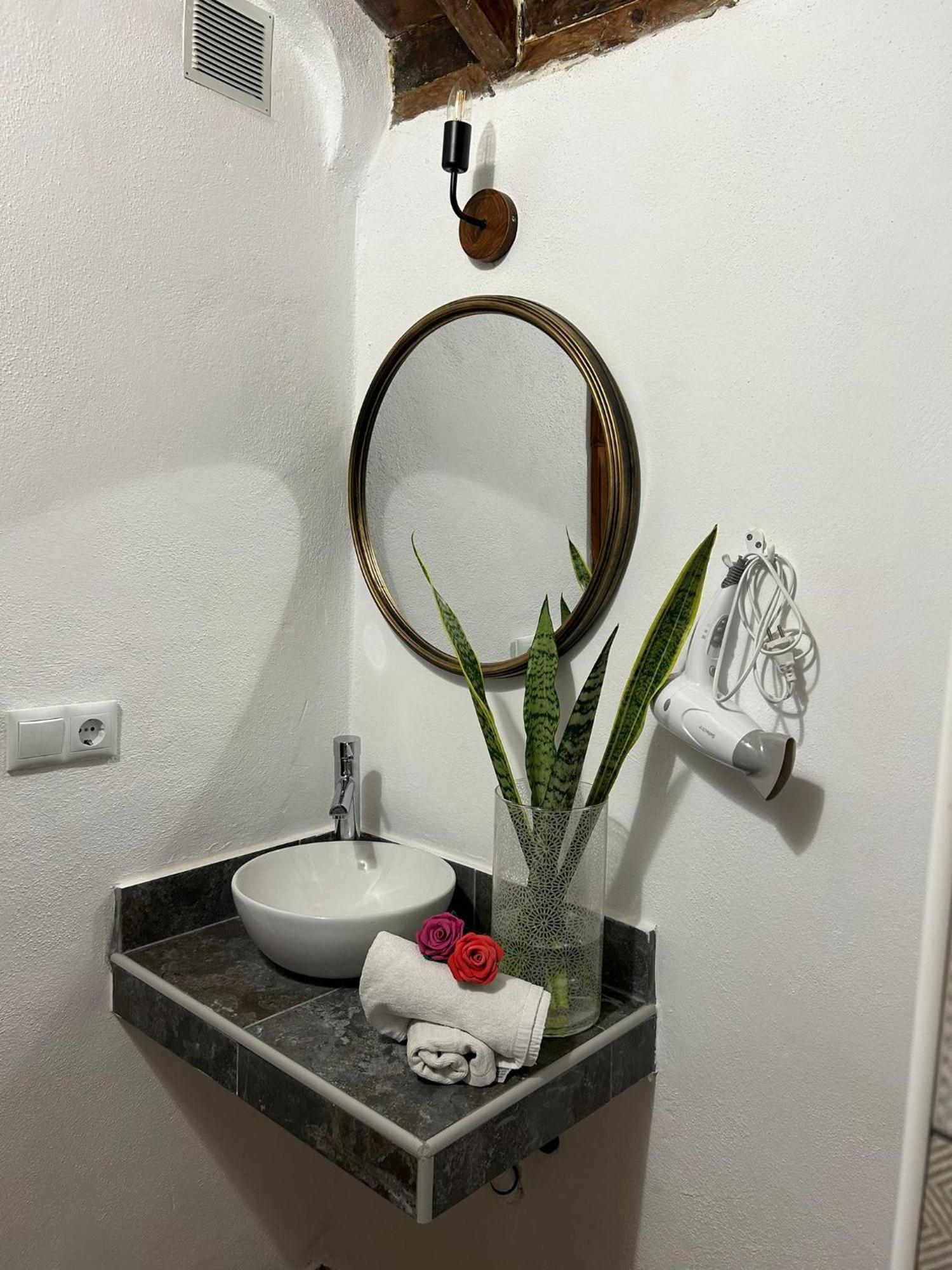 Tradicional Casa Canaria Con Piscina Y Vistas Al Teide 伊科德·德·洛斯·维诺斯 外观 照片